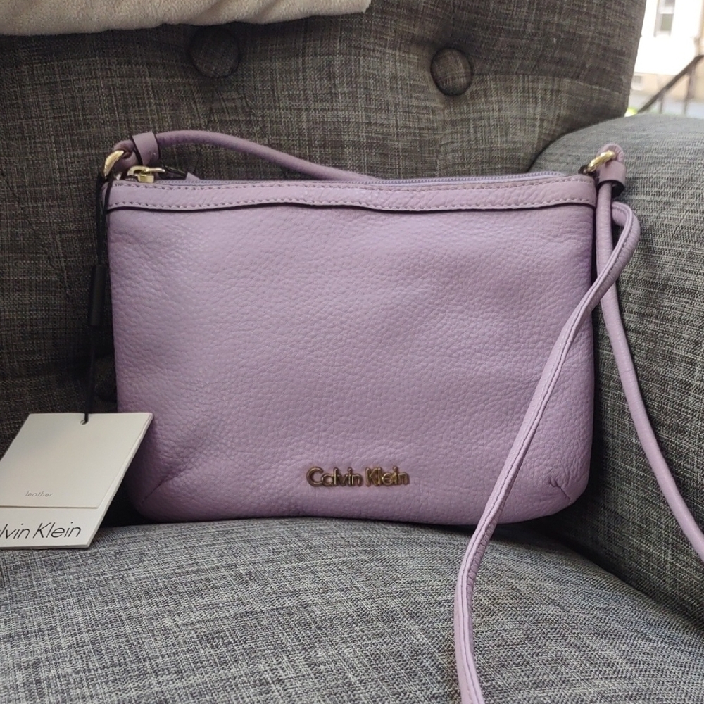 Calvin Klein Purple Crossbody Bag with Elegant Design
